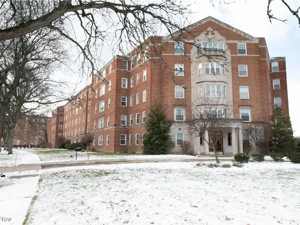 13800 Fairhill Rd APT 505, Shaker Heights, OH 44120