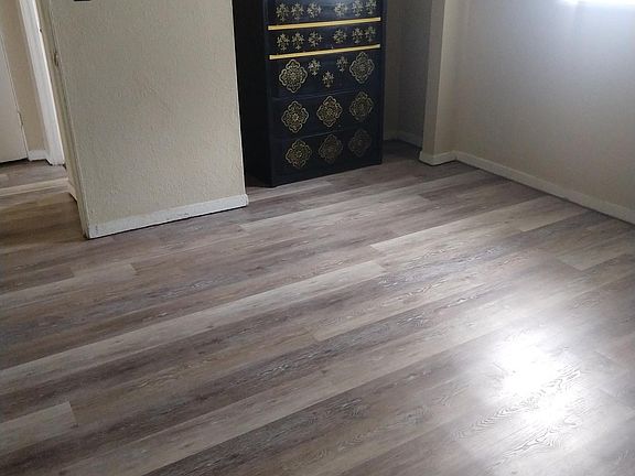 5th image of 2109 Sunrise Ave APT 10