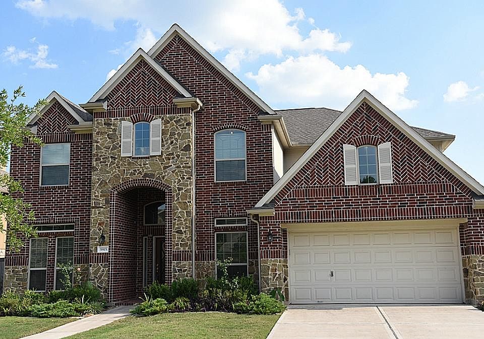 1st image of 5915 Crawford Hill Ln