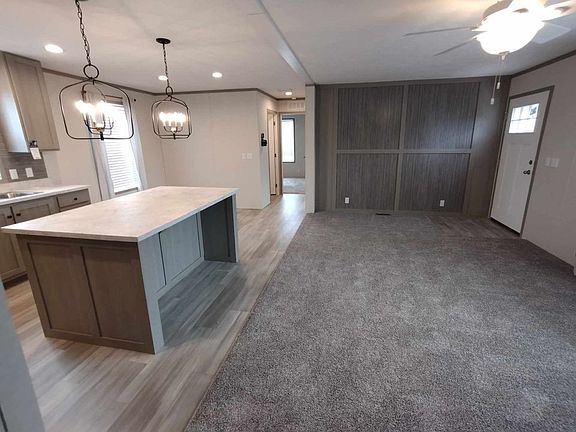 4th image of 8300 Coventry Blvd #3B-2Ba-1248Sqft