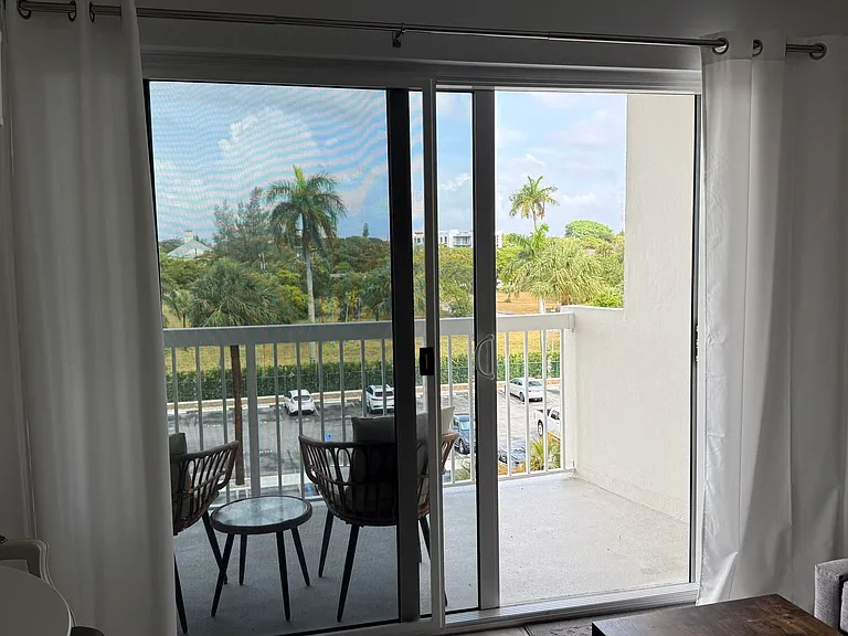 2600 N Flagler Dr #413 — Photo 12