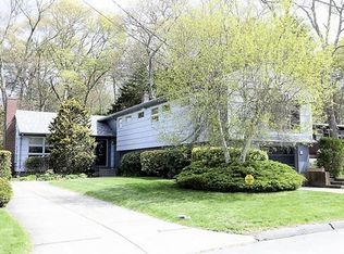 35 Beverly St, Dartmouth, MA 02747