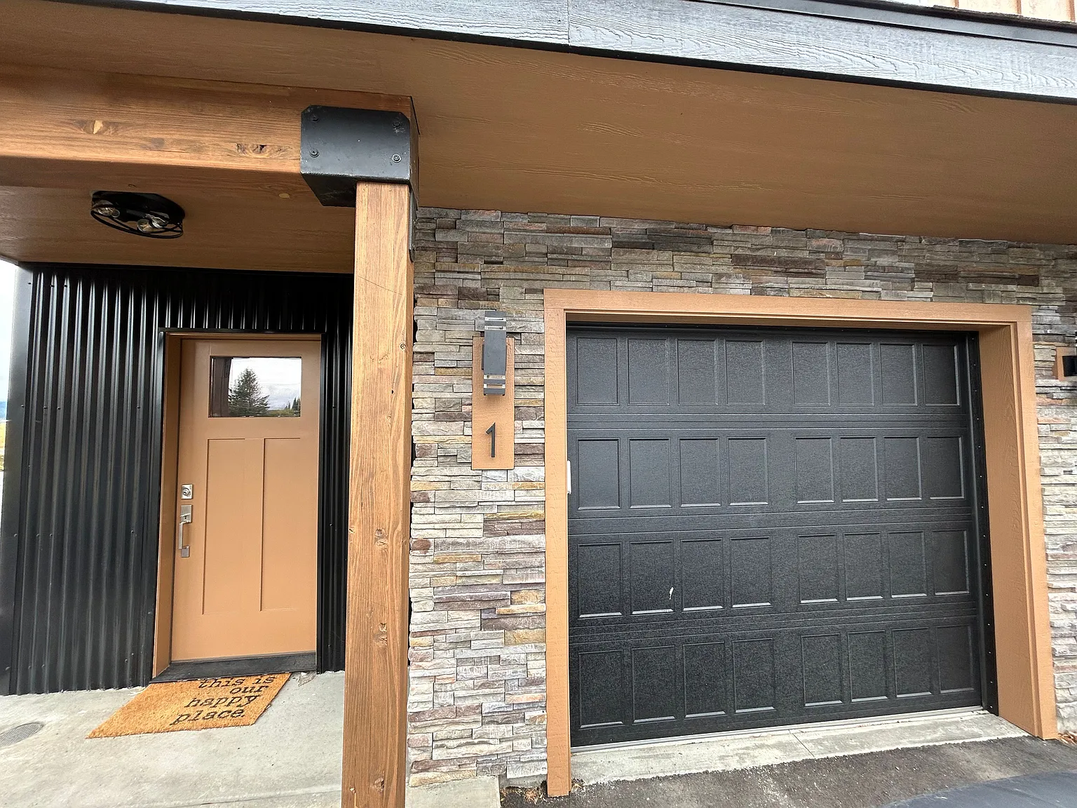 2 bed, $1,795 — Photo 2