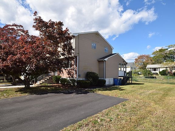 4th image of 38 Raechel Rd Unit 38