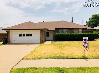 5535 Lucky Ln, Wichita Falls, TX 76306