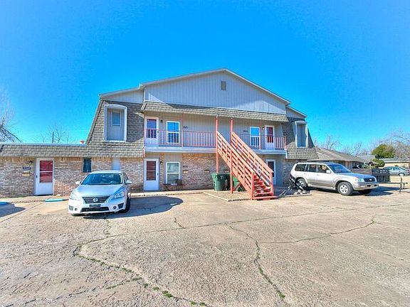 3rd image of 2256 Donna Dr #2256