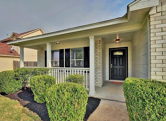 5th image of 1007 Stewart Dr