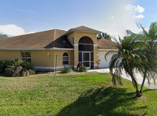 505 Causeway Dr, Lehigh Acres, FL 33936