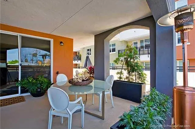 2 bed, 1771 sqft, $4,995 — Photo 2