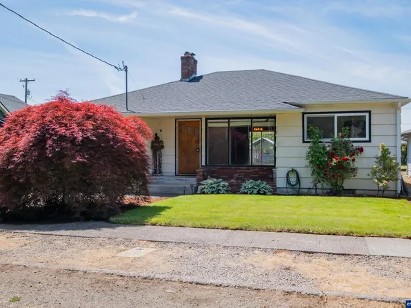1137 N 4th Ave, Stayton, OR 97383