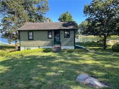 229 Earle Dr, North Kingstown, RI, 02852