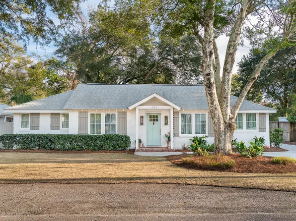 761 Atlantic St, Mount Pleasant, SC 29464