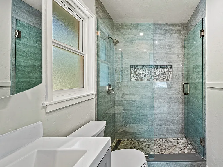 1087 Lariat Ln — Photo 18