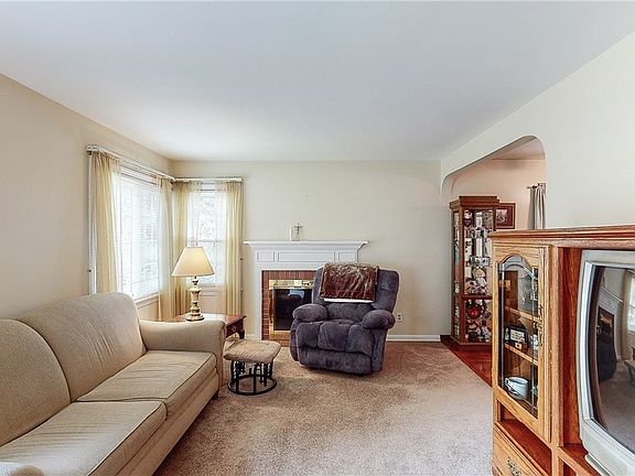 5th image of 2319 14th St