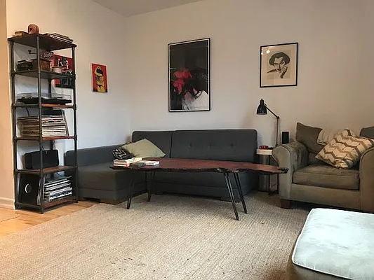 Rented by Reliance Realty Partners LLC  | media 3