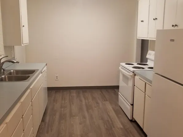 381 Bliler Ave NE, Salem, OR 97301