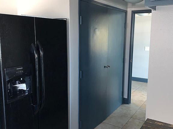 3rd image of 205 E Harmon Ave APT 604