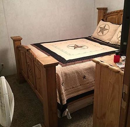 5th image of 301 Honey Ln