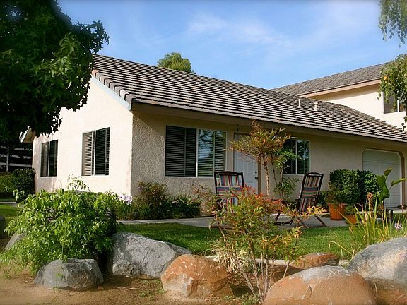 Entrance and patio