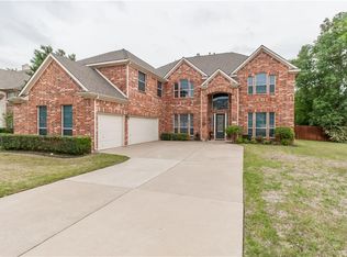 5724 Braewood Ln, Fort Worth, TX 76244