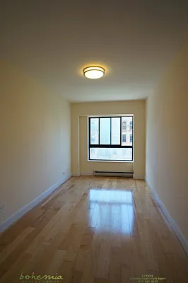 Rented by Bohemia Realty Group | media 12