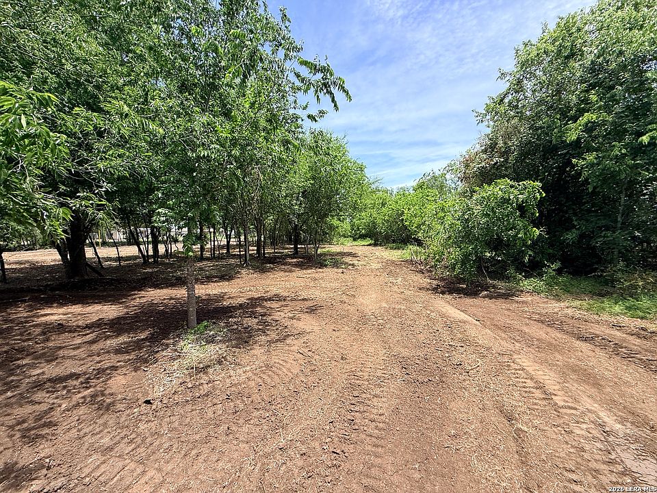 1st image of 1 ACRE FM 471 LOT 2