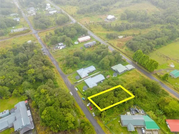 4211 Hulu St, Volcano, HI 96785
