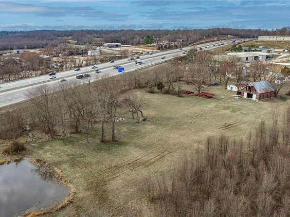 W Van Asche Dr #1, Fayetteville, AR 72704