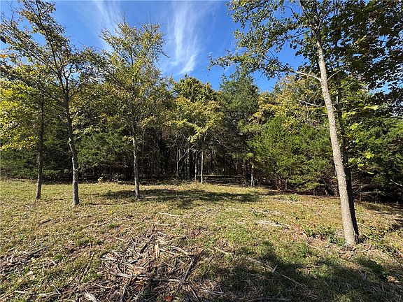 3rd image of TRACT & 2a Downing Rd #3A