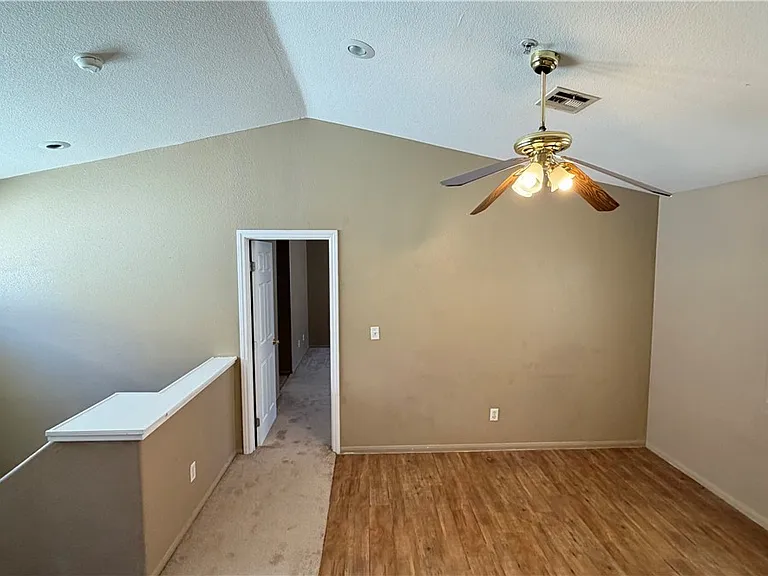 2928 Sapphire Sands Ct — Photo 16