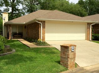 833 Trenton Ct, Longview, TX 75601