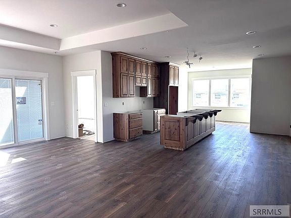 5th image of 4136 E 206 N