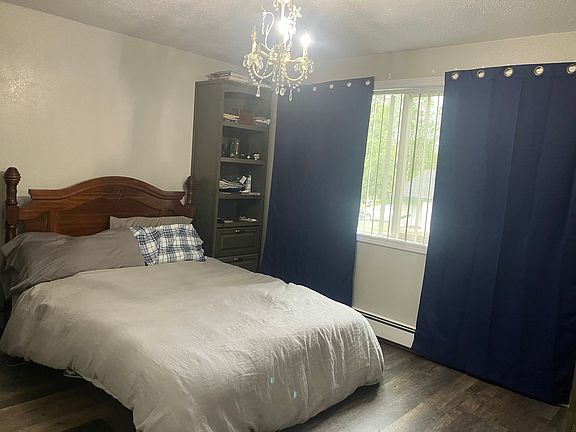 4th image of 5200 Sharon St #2