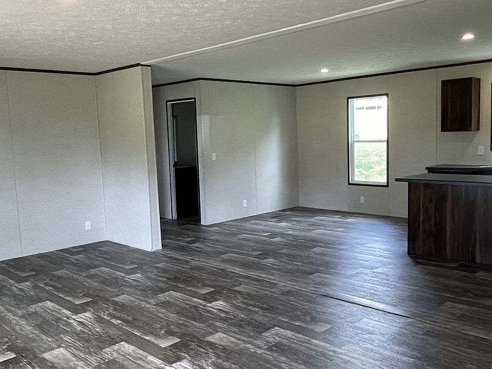 2nd image of 9458 Sunrise Rd