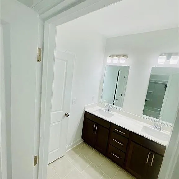 3462 Burkston Pl — Photo 54