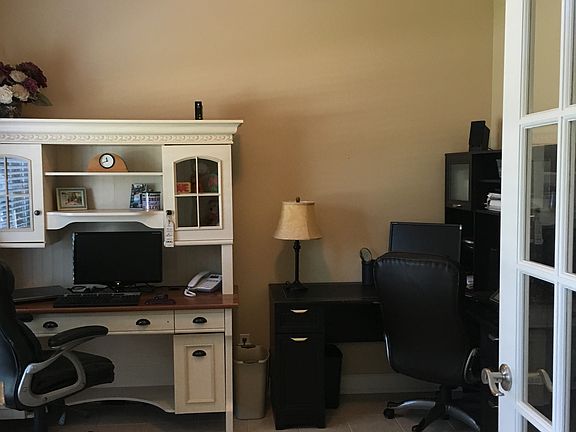 5th image of 1733 Greenridge Cir S