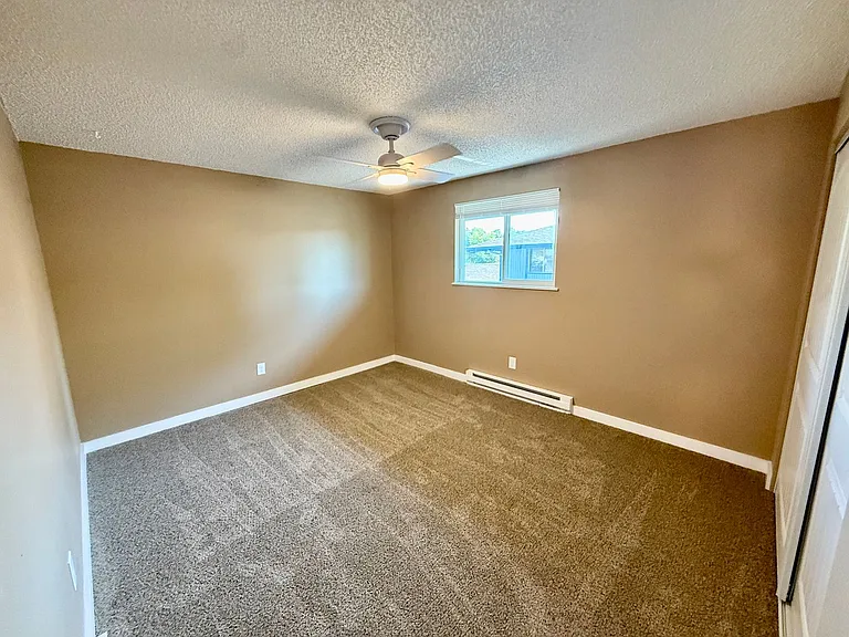 3617-3623 Butternut Dr — Photo 16