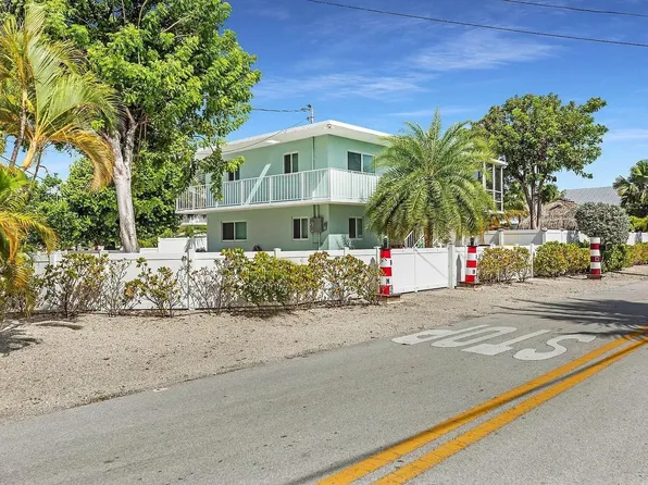 203 Mohawk St, Tavernier, FL 33070