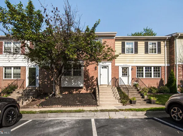 2792 Trevino Ln, Falls Church, VA 22043