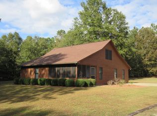 6385 Mine Hill Rd, Wedgefield, SC 29168