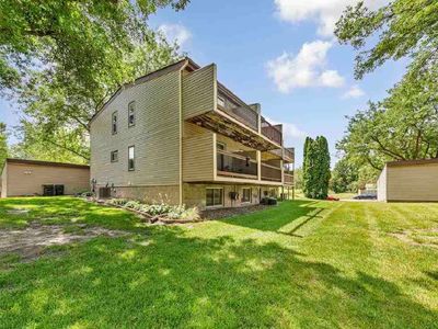 (Undisclosed Address), North Mankato, MN, 56003