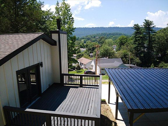 4th image of 4802 Alpine Dr