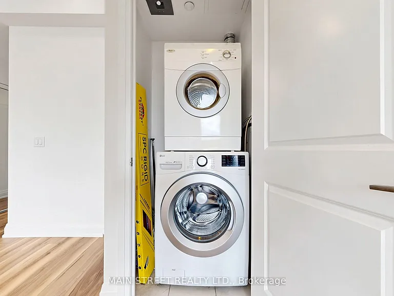 7900 Bathurst St #228 — Photo 16