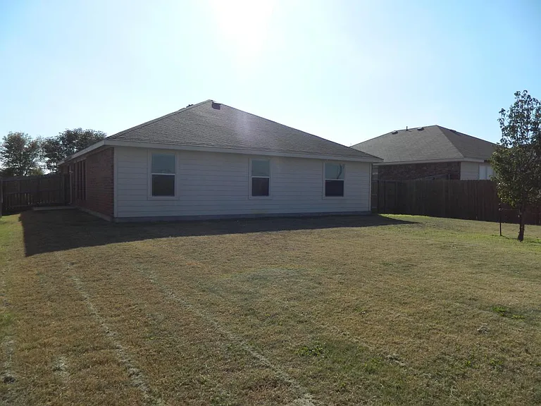 104 Meadow View Ln — Photo 12