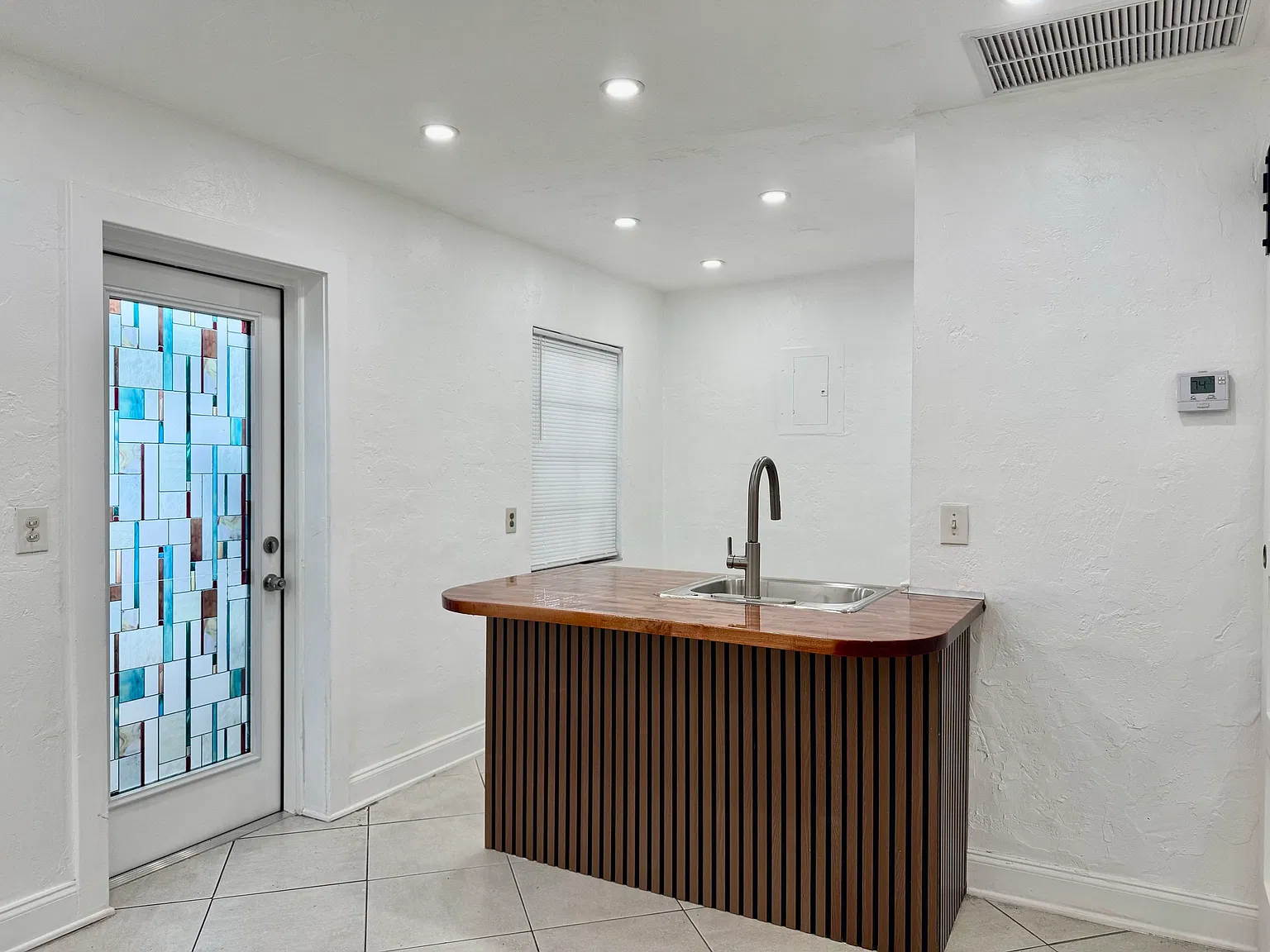 1 bed, 625 sqft, $1,700 — Photo 2