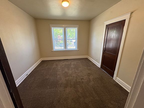 5th image of 4600 Quincy St APT 1W