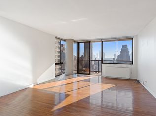 255 E 49th St APT 21B, New York, NY 10017