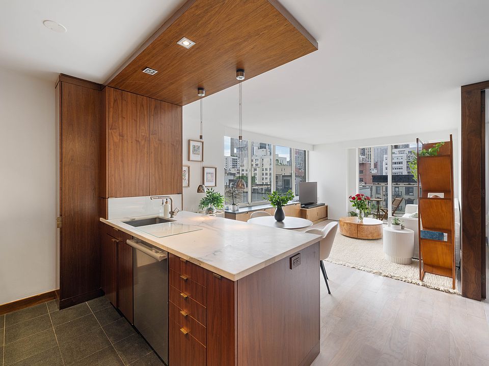 1st image of 404 E 79th St APT 6H