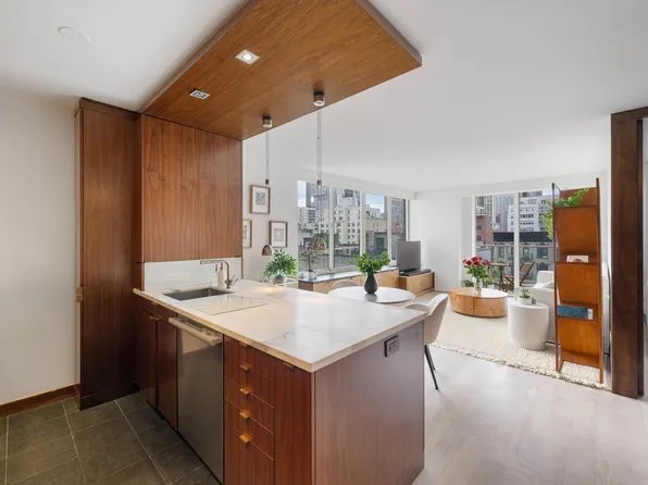 404 East 79th Street image 1 of 15