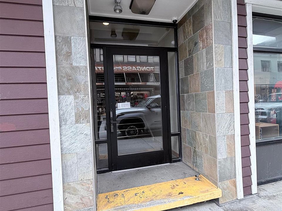 1st image of 306 Front St Unit 10